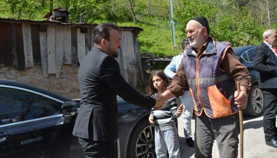 Yeniden Refah Partisi Milletvekili Adayı Talip Sücü, Köy Köy, Kapı Kapı Geziyor