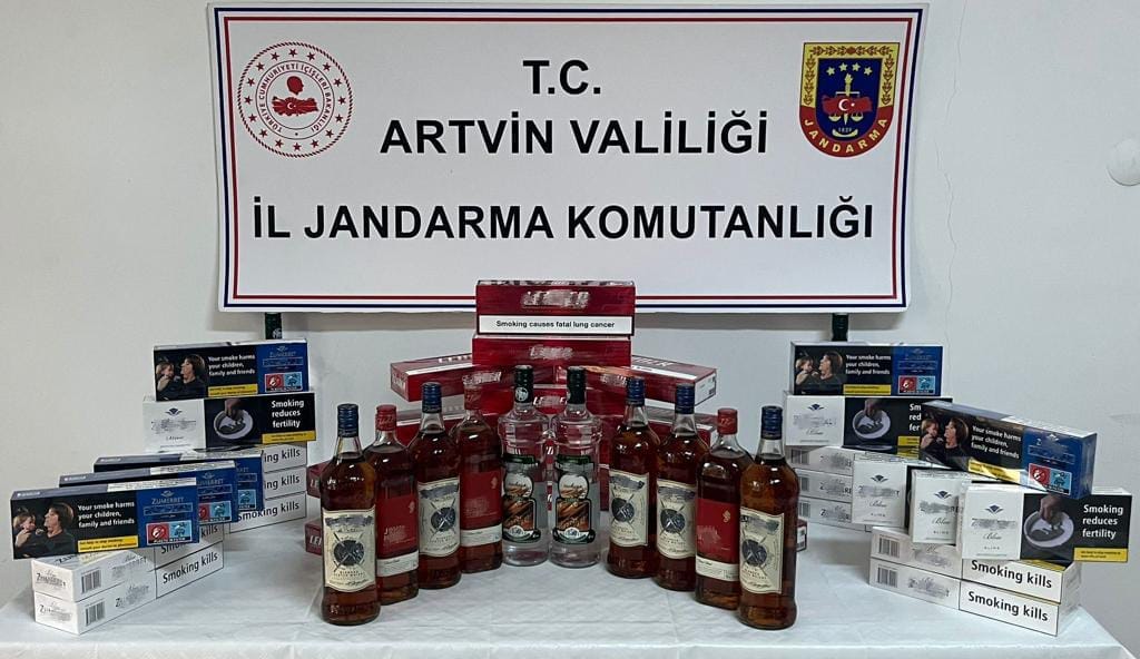 ARTVİN’DE JANDARMA KAÇAKÇILARA GÖZ AÇTIRMIYOR