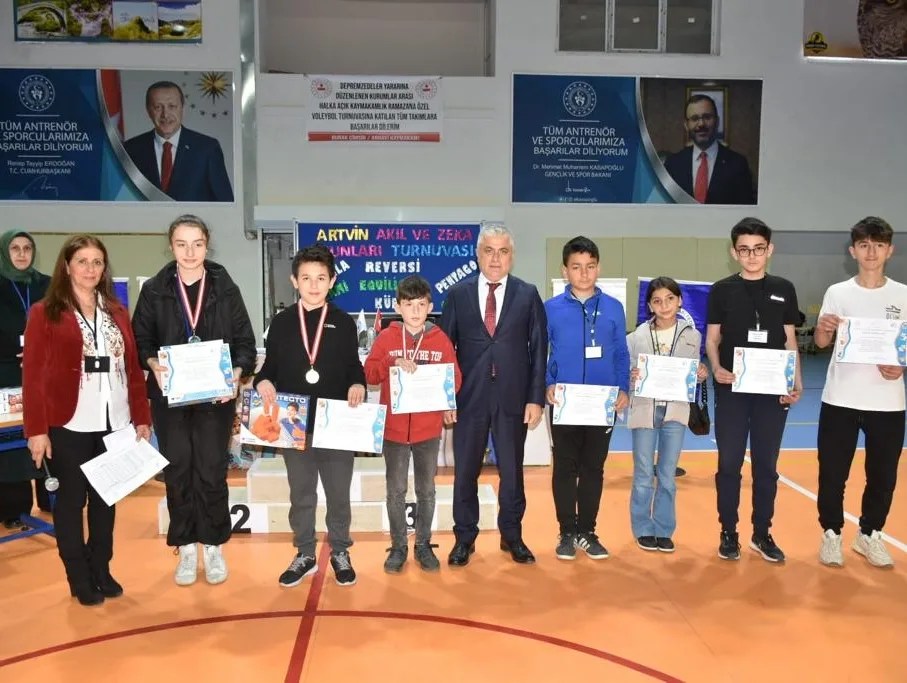 Artvin’de Akıl Ve Zeka Oyunları İl Finali Yapıldı