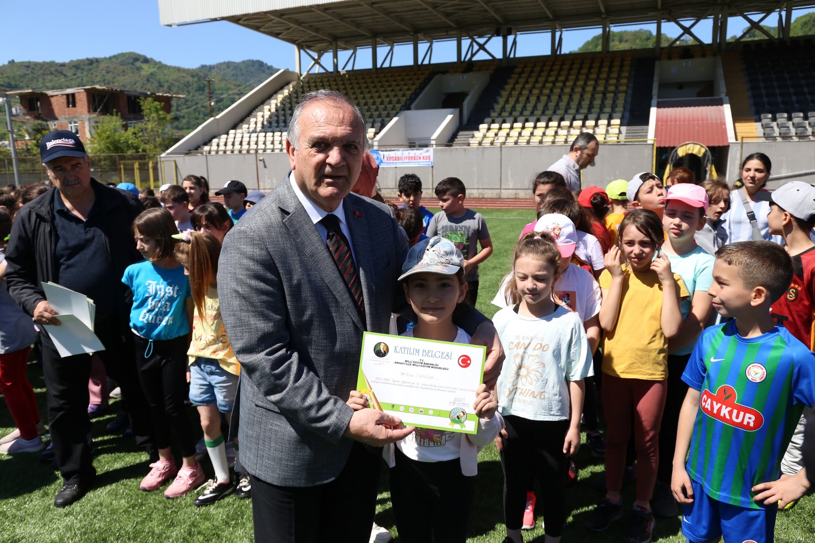 11. ARHAVİ GRASSROOTS HERKES İÇİN FUTBOL ŞENLİĞİNİN 6. ETABI GERÇEKLEŞTİRİLDİ…