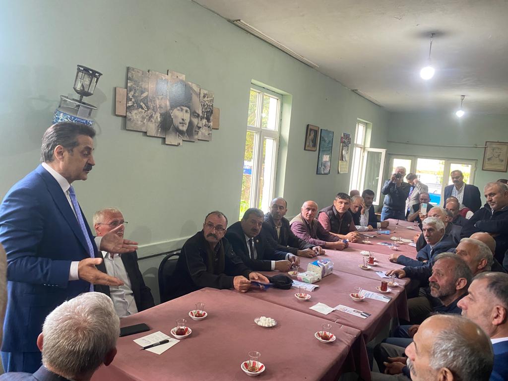 Faruk Çelik: Vatandaşı Koşturan Değil Vatandaş İçin Koşan Olacağız 