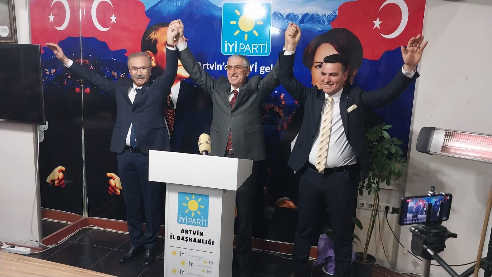 İYİ Parti Artvin Milletvekili Aday Adaylarını Tanıttı