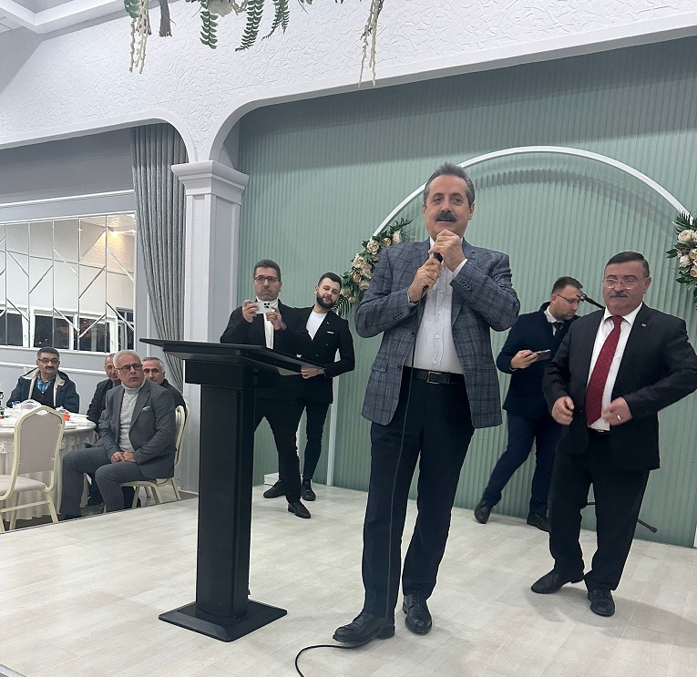 “Artvin’e Abi Kardeş Hizmet Edeceğiz”