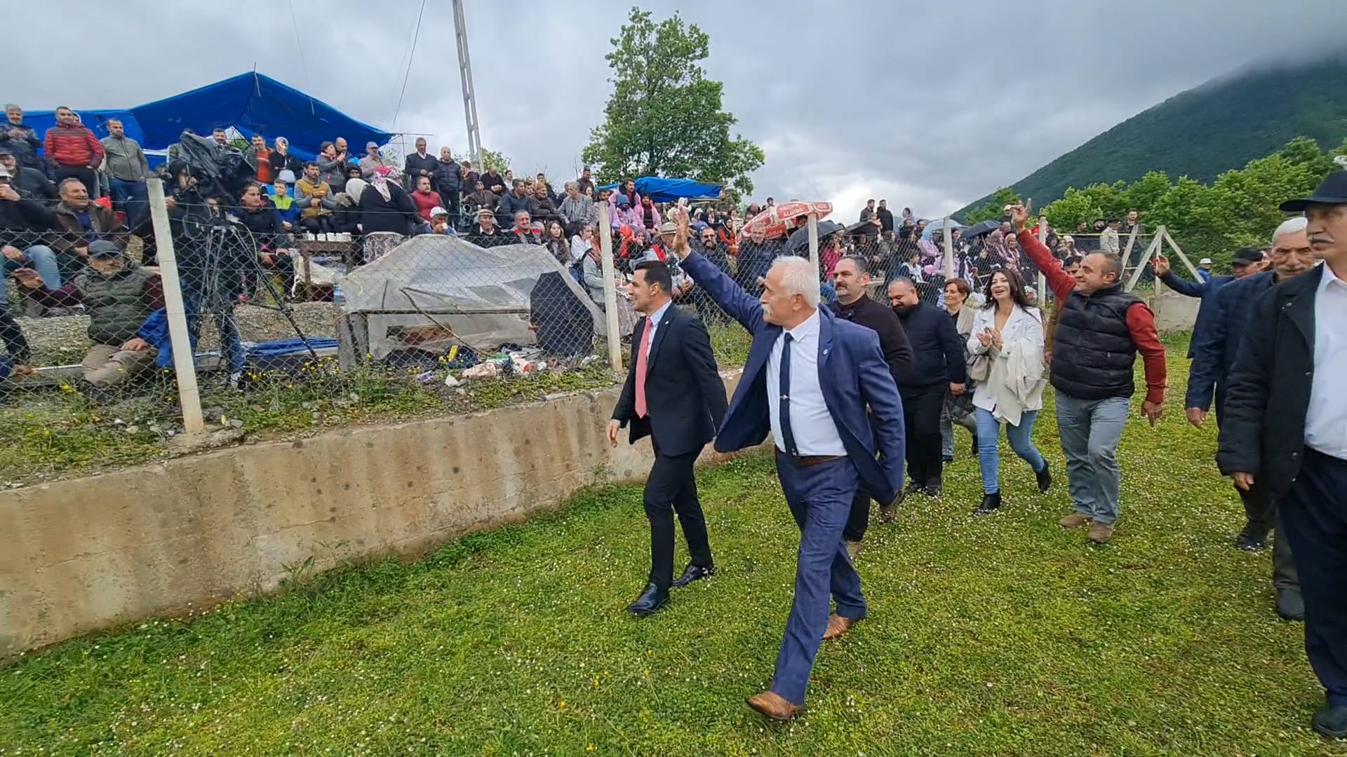 Osmanlı Köyü Festivali’ne Katılan İYİ Parti Adaylarına Yoğun İlgi