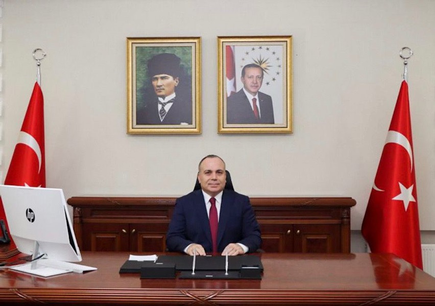 Artvin Valisi Değişti