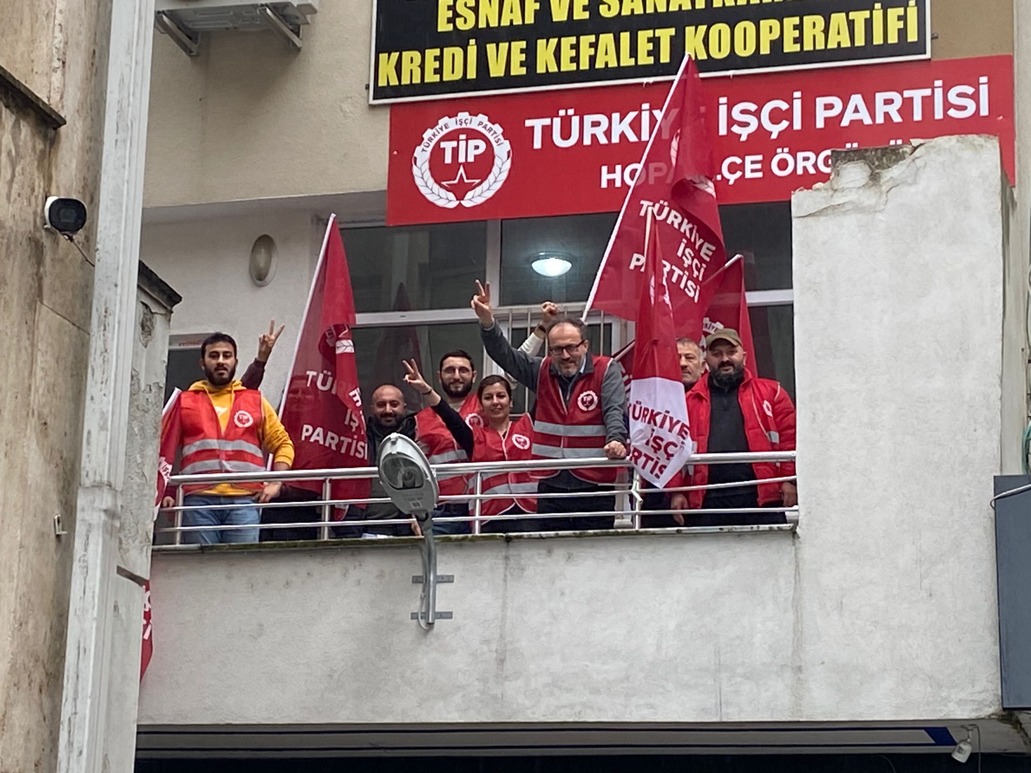 TİP HOPA SEÇİM BÜROSU AÇILDI