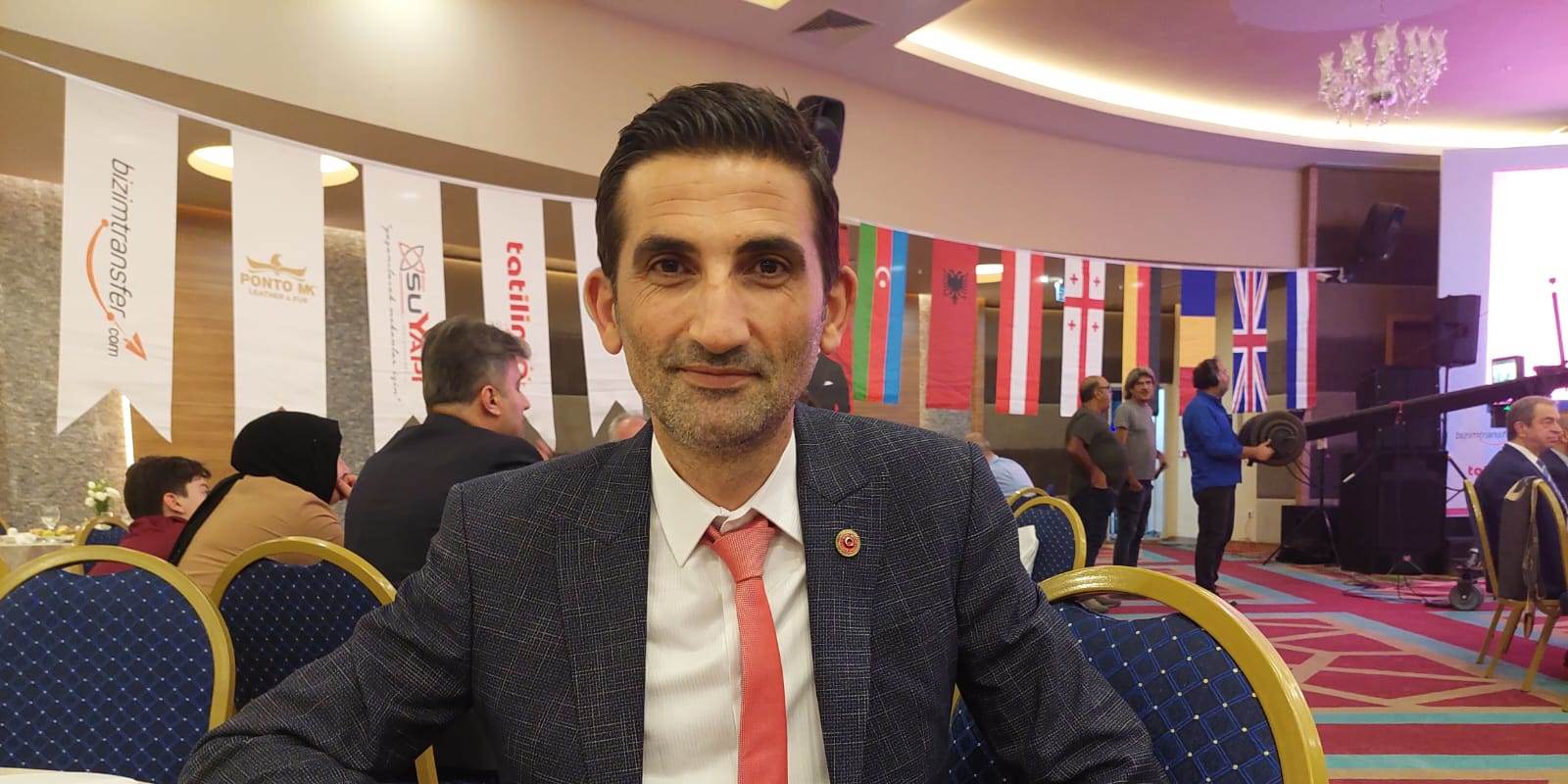 Artvinli Gazeteci Küresel Gazeteciler Federasyonu Genel Başkan Yardımcısı Oldu